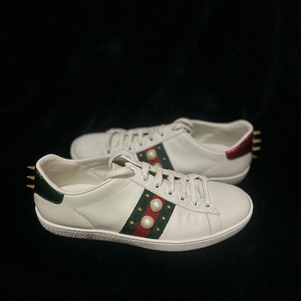 Gucci shoes